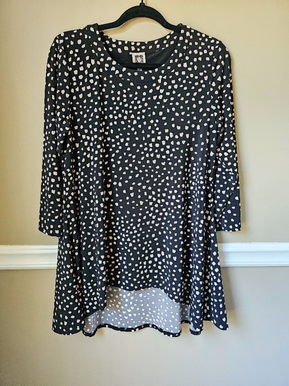 Anne Klein Black White Polka Dot Tunic Top 3/4 Sleeve High Low Hem Medium